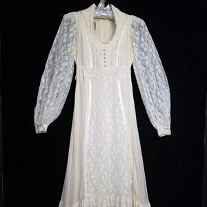 Vintage 1970s Gunne Sax by Jessica McClintock Lace Maxi Dress 5